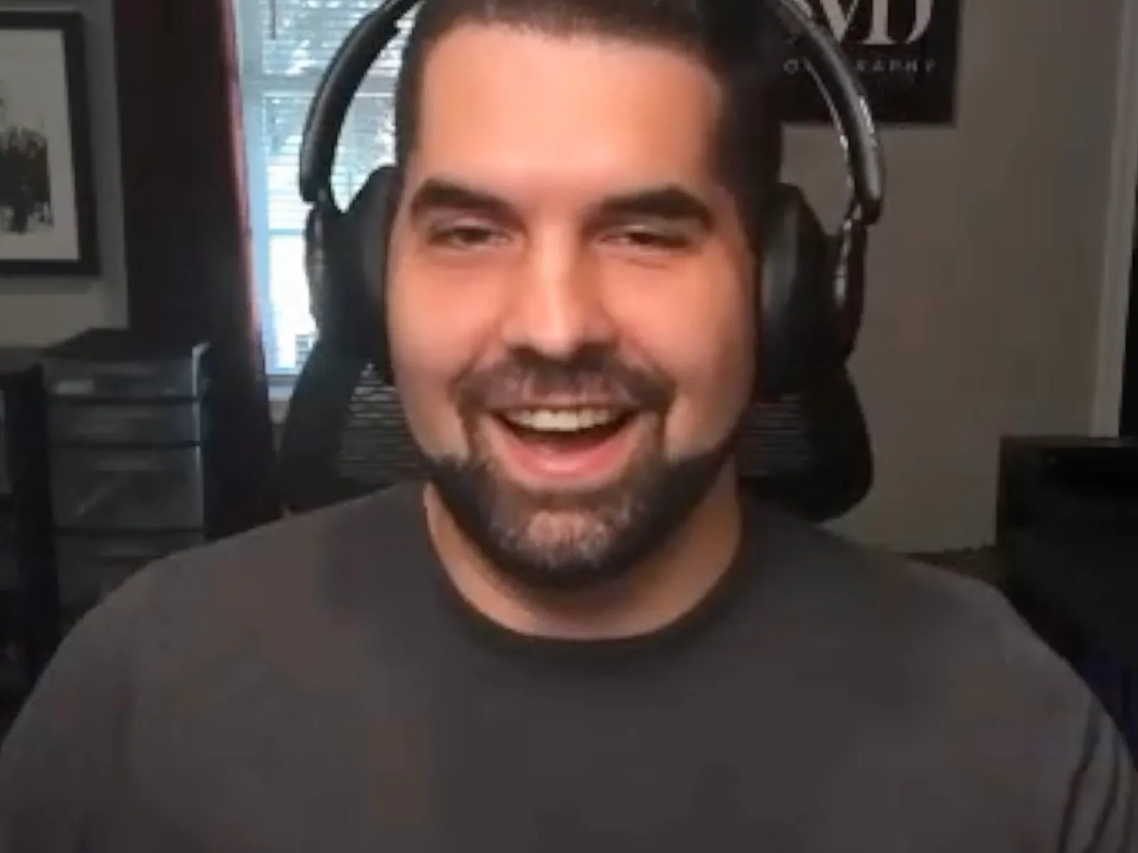 Flash Masters - Wedding Photography Behind the Scenes with Scott Josuweit (Webinar #2) 2 Scott Josuweit live stream thumbnail 01.jpg?w=1600&h=1200&q=80&fm=webp&fit=crop&crop=focalpoint&fp x=0.5&fp y=0